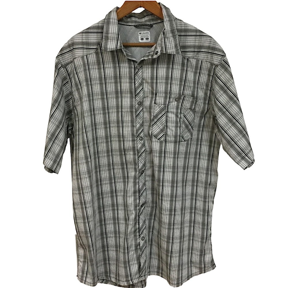COLUMBIA Men’s sz Large Shirt Omni Dry Short Sleeve Vented Plaid Green Gray